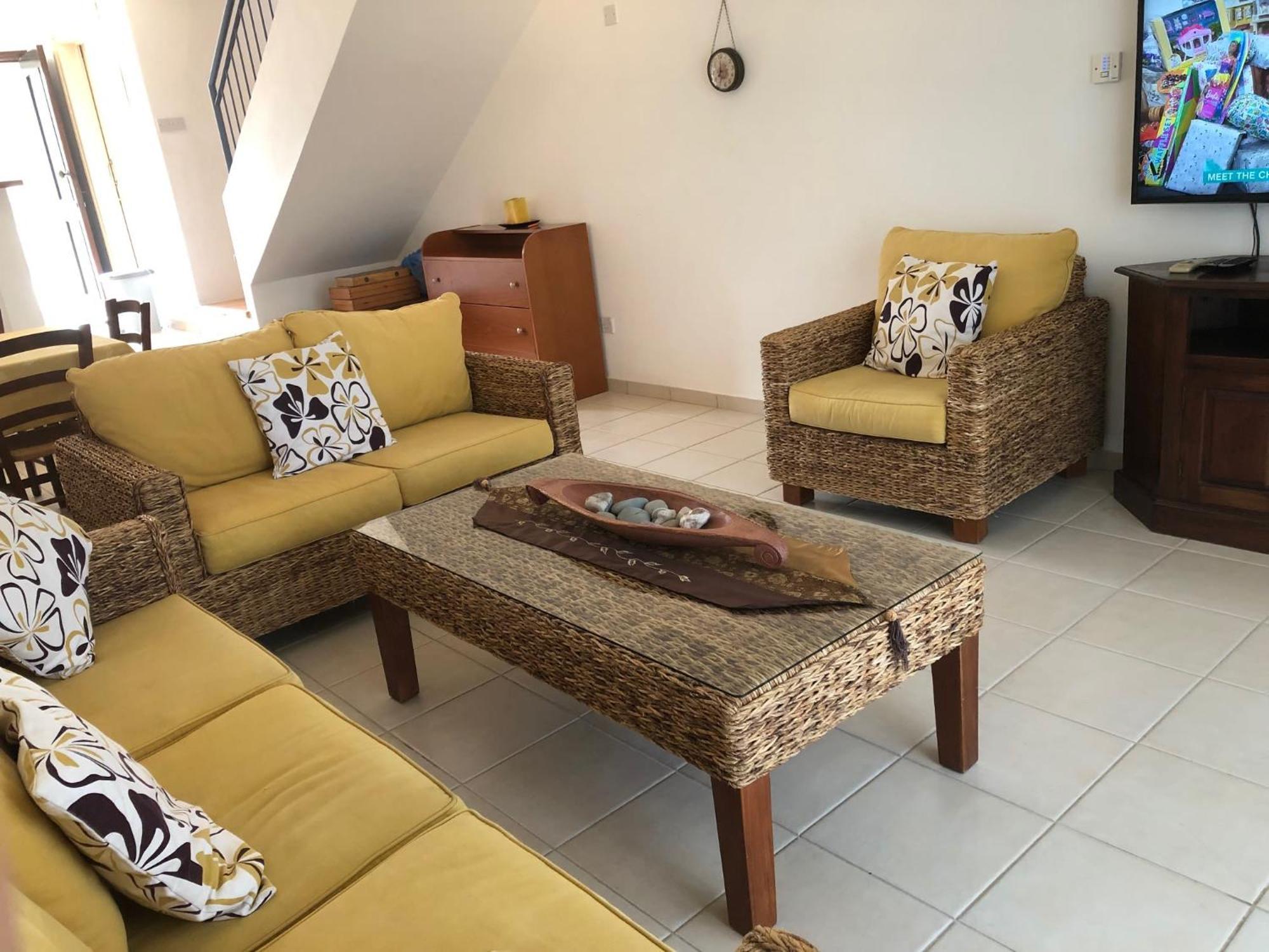 Regina Gardens - Spacious 3 Bed, 2 Bath Maisonette Paphos Exterior foto